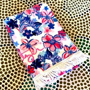 Lilly Pulitzer Party Like a Lobstar 🦞 brand new beach towel, 60”x29”